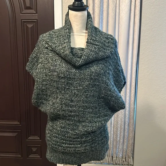 Akualani Wool Mohair Cowl Neck Cap Sleeve Tunic - Picture 2 of 6